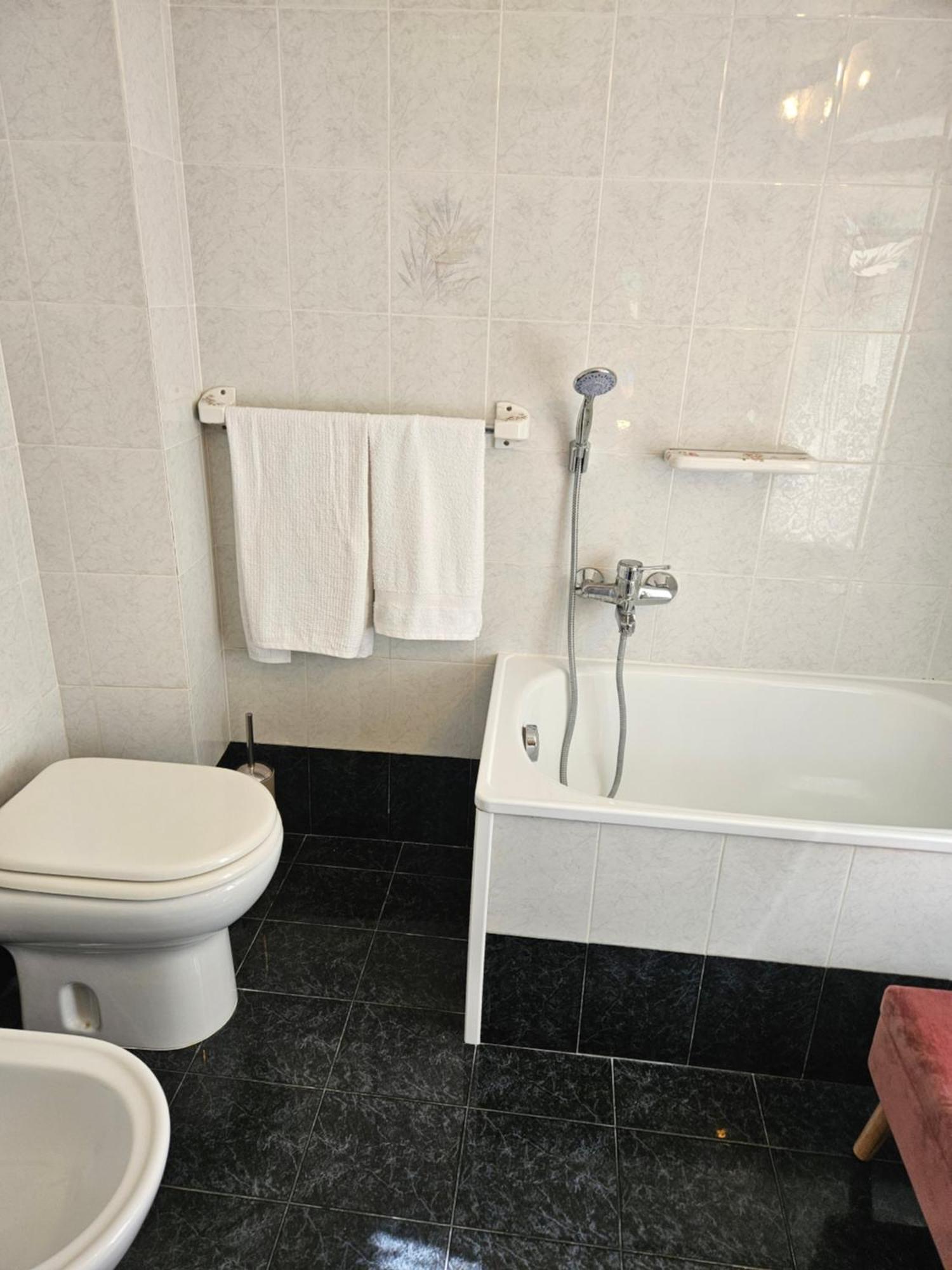 L' Antico Lavatoio Bed & Breakfast Rignano Flaminio Exterior photo